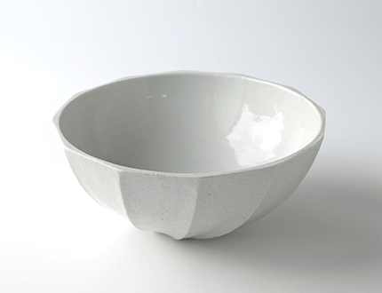 白磁鎬鉢