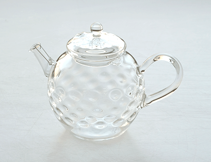 水玉の茶壺