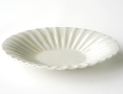 「乳白釉輪花8寸楕円浅鉢」1830450106